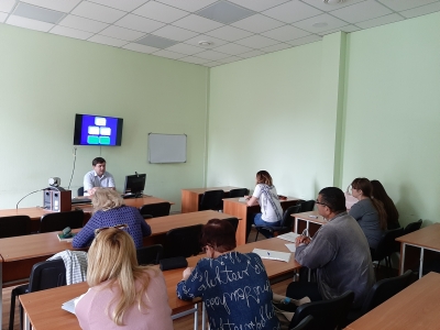 С 14 по 25 сентября 2019 года впервые на базе учебно-тренировочного отдела Центра прошли курсы с онлайн-участием, слушателями которых были врачи из Центральной городской многопрофильной больницы города Стаханова.