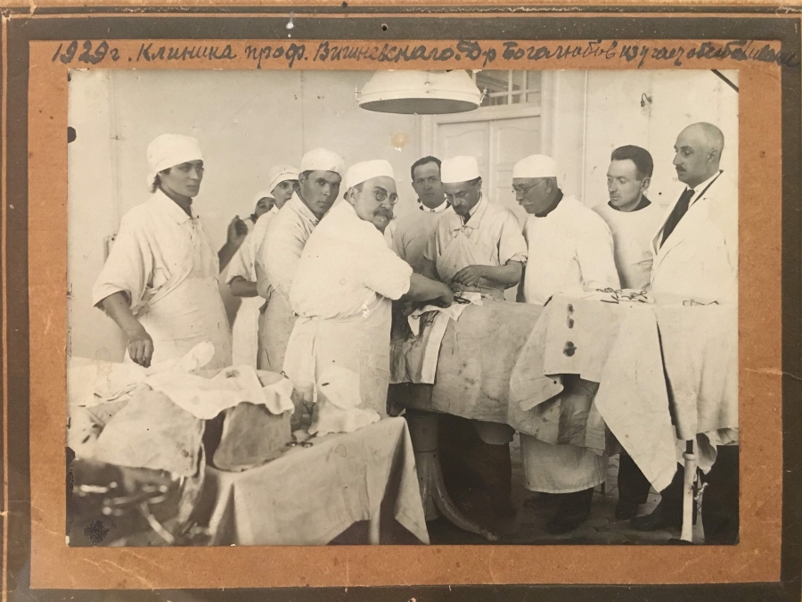«1 день – 1 экспонат»: хирургические инструменты Вишневского