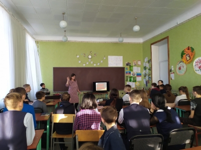 6 декабря на базе средней общеобразовательной школы № 16 им. П.Б. Луспекаева со старшеклассниками была проведена встреча на тему «Профилактика ВИЧ-инфекции»