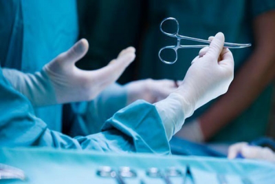 Медики ЛНР с начала года провели более 730 высокотехнологичных операций