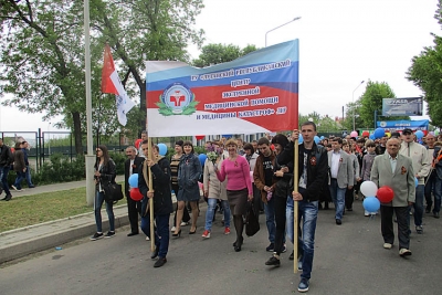 В Луганске прошли торжества, посвященные 72-ой годовщине победы в Великой Отечественной войны