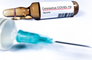 На Украине пять человек умерли после введения американской вакцины от коронавируса